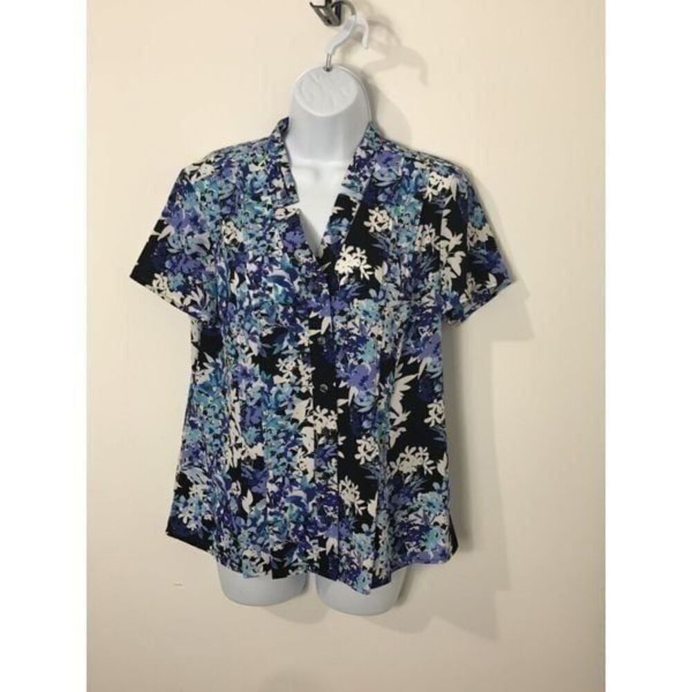 212 Collection Blouse size M….0492